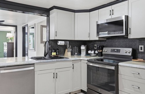 Fairview Shores House | Modern Oasis in Orlando | Private Yard | Cabana