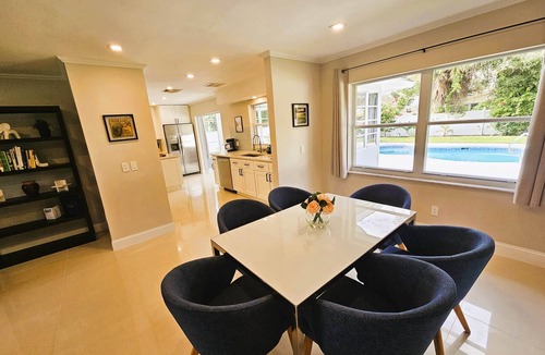Vero Beach South House | Modern Pool Home- 35th Ave