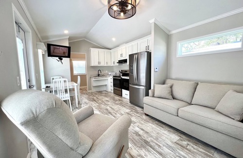 Naples House | Modern, Relaxing, Heated Pool, Centrally Located in Naples, Florida