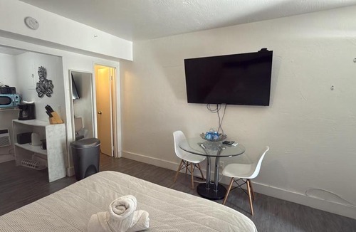 Parkside Apartment | Modern Retreat at 1843 Dewey Street, Minutes to the Beach 105