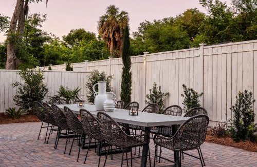 Thunderbolt House | Modern Savannah Home Private Pool & Spa