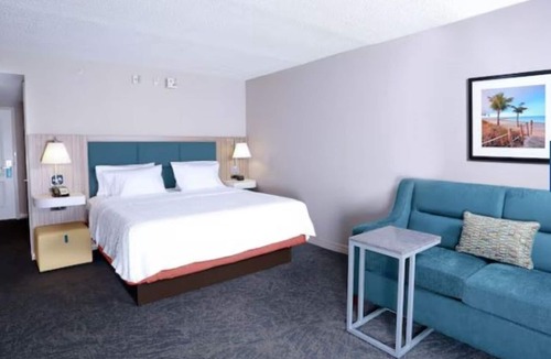 Wesley Chapel Hotel | Modern Well-Located Suite Close to Tampa’s Top Spots – Busch Gardens Nearby