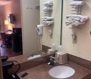 Dayton Hotel | Mountain Inn Dayton