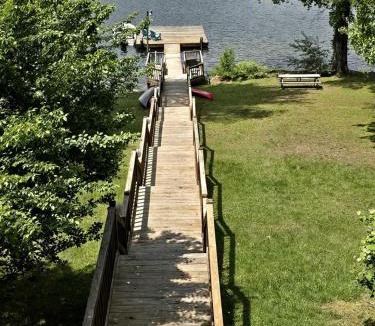 Glenville House | Mountain Lake House in North Carolina