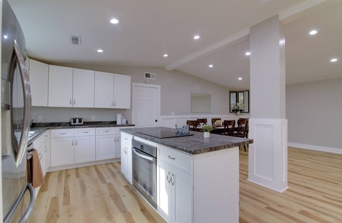 Banks County House | Mountain Retreat in Commerce w/Billiards + Darts