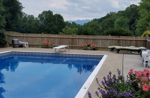 Candler Apartment | Mtn Views near Asheville with outdoor in-ground pool