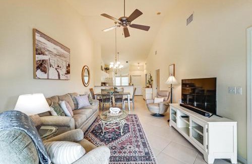 Ole House | Naples Condo 10 Mi to Beach: Pool & Hot Tub Access