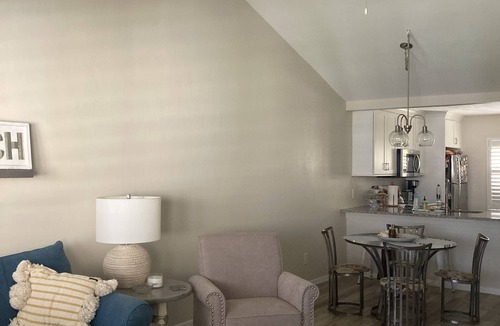 Kings Lake Condo | Naples condo in quiet neighborhood