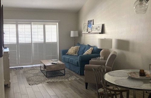Kings Lake Condo | Naples condo in quiet neighborhood