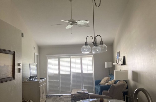 Kings Lake Condo | Naples condo in quiet neighborhood