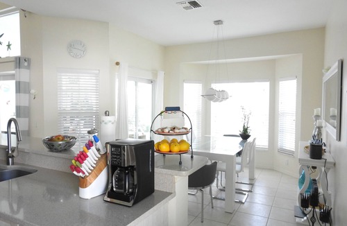 Falcons Glen House | Naples, dream villa on the lake, south facing, private, heated pool, free Wi-Fi
