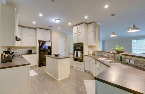 Palm City House | Nature Escape in Palm City: Group-Friendly Home