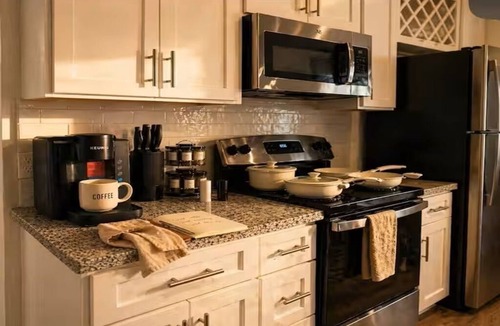 Yulee Apartment | Near Amelia Island. KingBed. Pool. Pickle Ball Gym