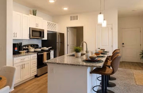 Yulee Apartment | Near Amelia Island. KingBed. Pool. Pickle Ball Gym