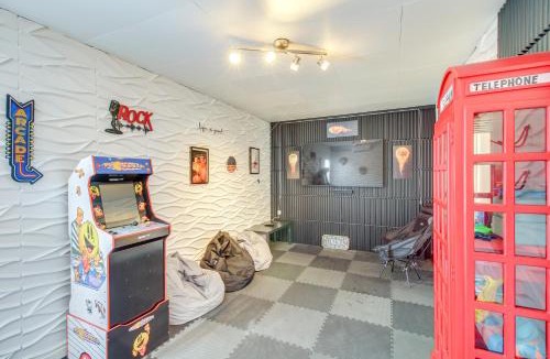 Whitemarsh Island House | Near Dtwn & Beach: Savannah Home w/Game Room!