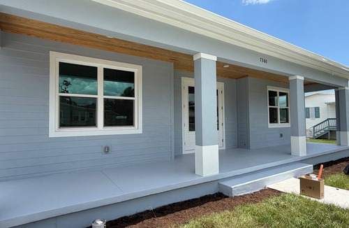 Roseland House | New 2/2 home by Sebastian intracoastal & waterfront restaurants. Connect the RV.