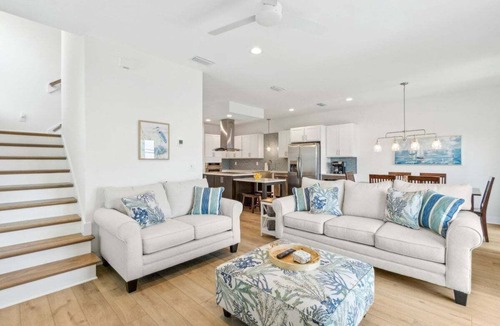 Ocean Cay House | New 2025 8BR Oceanfront Pool