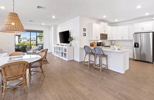 Naples Villa | NEW Attached Villa Home w/ resort amenities