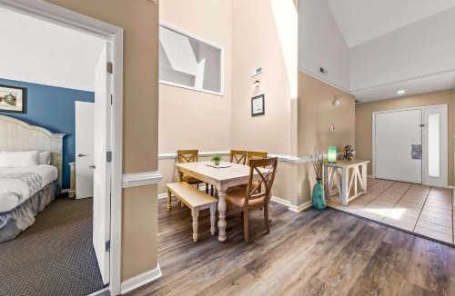 Fairfield Harbour Apartment | New Bern Lakeside Getaway-Modern 2BR Apartment with Resort Amenities