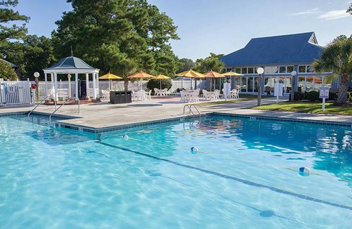 Fairfield Harbour Resort | New Bern NC., charming 2-bedroom suite, on the banks of the Neuse River.