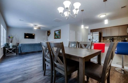 Hinesville House | New Build Home, Large Family 3 min to Ft Stewart