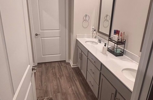 Harlem House | NEW Charming 4-bedroom house with AC in vibrant Harlem