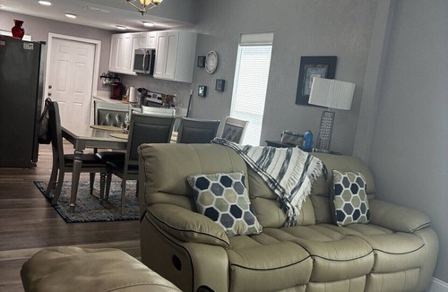 Winter Haven House | New Haven 5 mi to Legoland & 0.5 mi to dwntwn