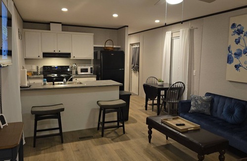 Cordova House | New Home, Great Location, Quiet Neighbors, Family-Friendly, Free Parking