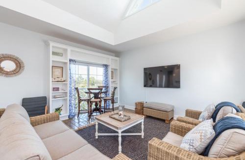 Saint Helena Island House | New Listing - Shrimp On Da Fly!