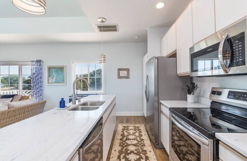 Oceanmarsh Subdivision House | New Listing - Shrimp On Da Fly!