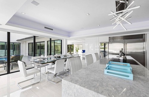 South Lake Villa | New Modern Mansion on Water w/Dock/Billiards