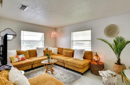 New Smyrna Beach House | New Smyrna Beach Vacation Rental with Patio and Grill!