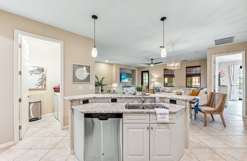 Flamingo Fairways Condo | Newly furnished 3 bed 2 bath in beautiful Ole at Lely Resort in Naples Florida