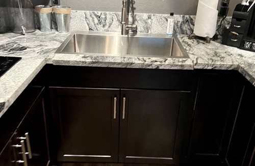 Lake Como Apartment | Newly remodeled one bedroom, one bathroom apartment. Pet-friendly!