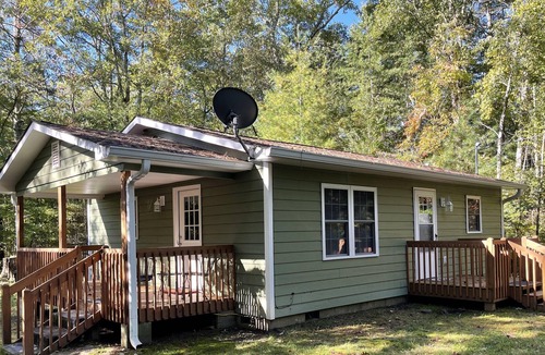 Brevard Cottage | Newly Remodeled, Private Cottage Near Hiking and Waterfalls