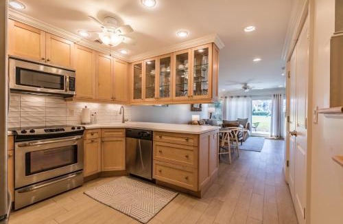 Saint Helena Island Villa | Newly Renovated John Fripp Villa- Pool Views, Beach Access