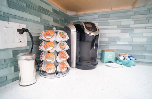 Jensen Beach House | Newly Renovated & Spacious 3BR Family-Friendly Home by Downtown & Beach