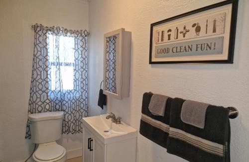 St. Petersburg - Clearwater Apartment | Nice 1 Bedroom Apartment in Sunny Days Motel 3