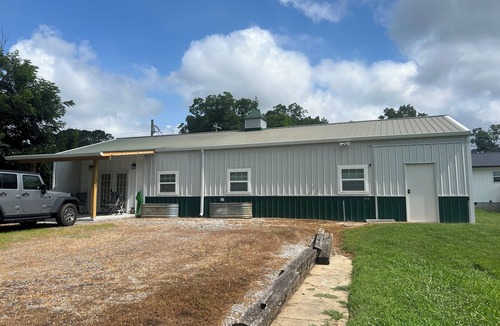 Madisonville House | Nice 3-bedroom house with AC in charming Madisonville