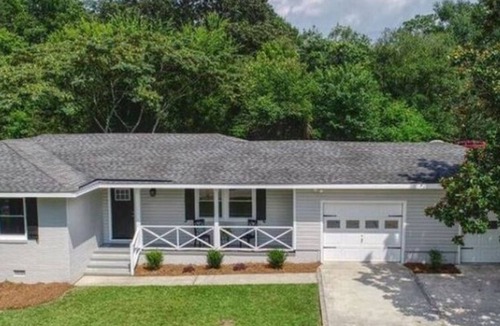 Aiken House | Nottingham Place-Near Bruce's Field/Golf/Tennis - Guest Favorite