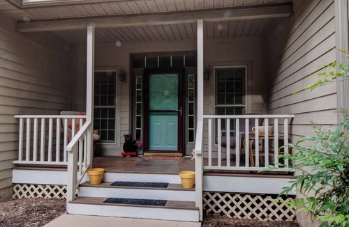 Brevard House | NOW AUGUST STAY HOLDING tee times. ON LAKE TIAROGA PEACEFUL GORGEOUS .