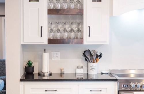 Taylors House | Oak View Inn A Newly Renovated Luxury Guest House