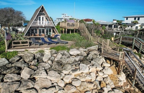 Bethune Beach House | Ocean Front Home - BEST DEAL IN NEW SMYRNA!