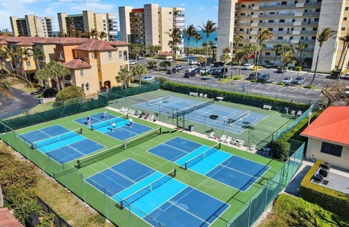 Hutchinson Island South Condo | Ocean Front, Penthouse Floor, 2-bedroom, 2-bathroom condo in beautiful Jensen