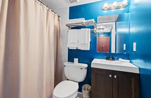 Fort Pierce Hotel | Ocean View Hotel Room with Balcony- 2 Full Beds #20