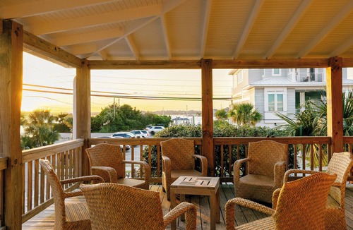 Wrightsville Beach Cottage | Oceanfront 13 Bedroom Beach House with Full Resort Access