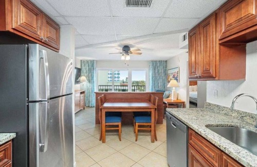 Ormond Beach Apartment | Oceanfront 1BR Escape | Balcony + Pool | Sleeps 4