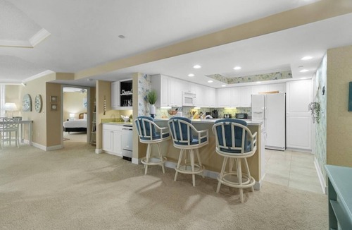 Litchfield by the Sea Condo | Oceanfront 3 Bdrm Getaway to the Beach Sleeps 6