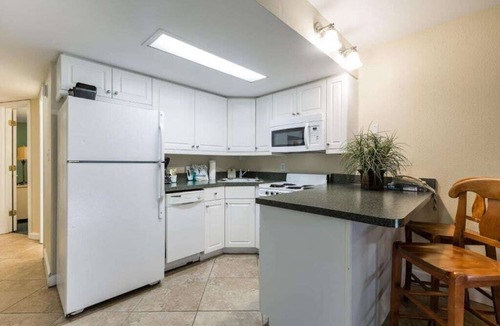 Ocean Drive Hotel | Oceanfront 3BR Condo | Steps to Beach + Balcony