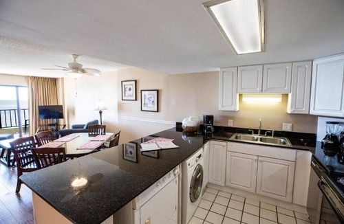 Garden City Hotel | Oceanfront Escape | 3BR, Pool & Hot Tub